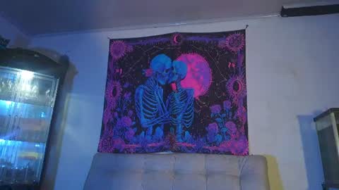 ariana_whitee online show from July 15, 3:40 am