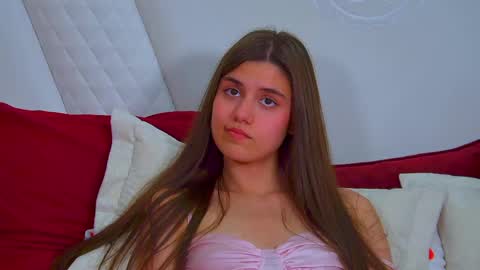 Ariana online show from June 8, 1:06 pm