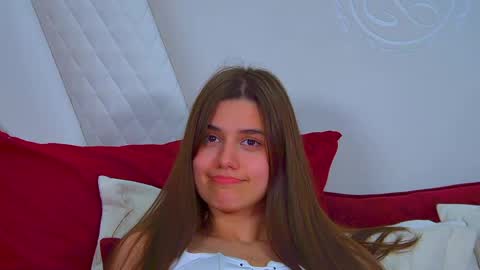 Ariana online show from June 8, 5:19 pm