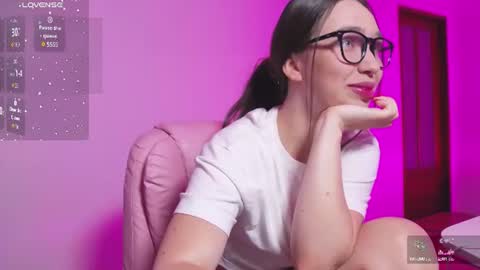 arianahot777 online show from July 13, 9:53 pm