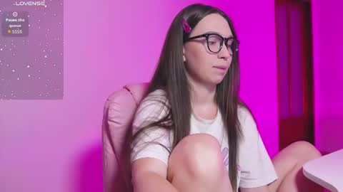 arianahot777 online show from July 19, 8:33 pm
