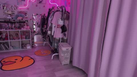 Ariana online show from July 21, 10:34 pm