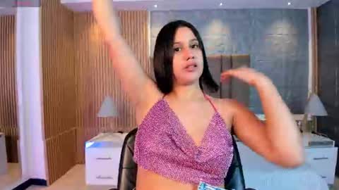 arianarouse  online show from July 28, 7:42 pm