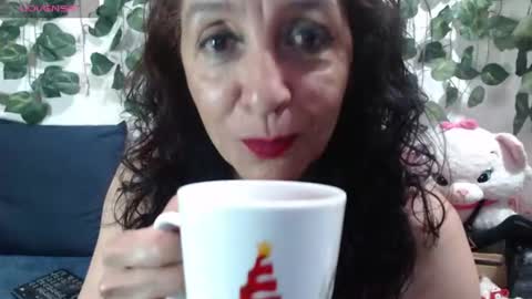 arianasanz1 online show from August 13, 7:06 pm