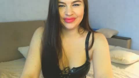 ArianaxSky online show from August 7, 10:15 am