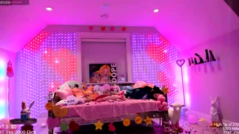 Nina online show from April 30, 4:59 am