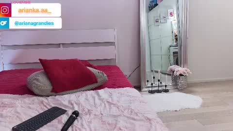 ariankaaa online show from July 19, 1:46 pm