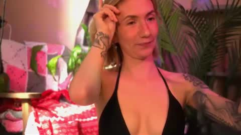 Olivka online show from July 24, 12:41 pm