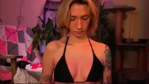 Olivka online show from August 2, 10:11 am