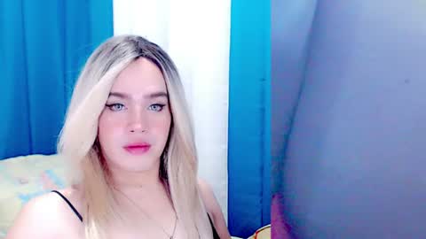 ARIANNE CUMS  online show from June 29, 12:14 am