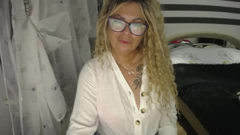 ArianeSexy online show from July 5, 9:51 pm