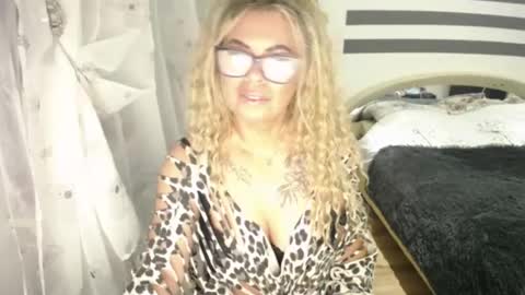 ArianeSexy online show from July 9, 9:31 pm