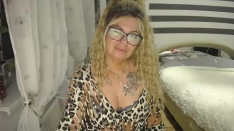 ArianeSexy online show from July 16, 9:04 pm