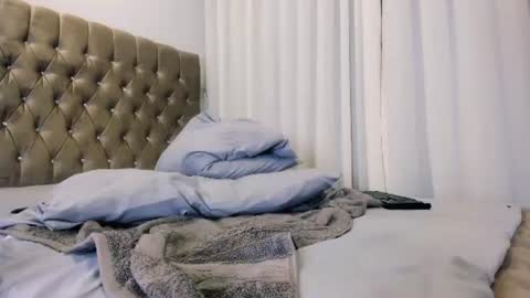 Isabella online show from September 2, 8:33 pm