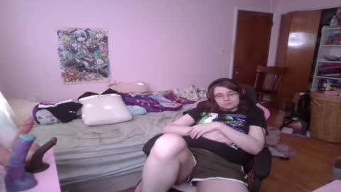 Ariathebrat online show from May 4, 9:16 pm