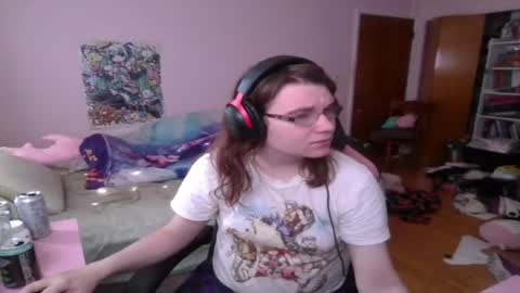 Ariathebrat online show from June 12, 9:11 pm