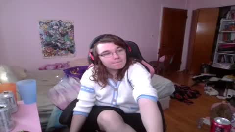 Ariathebrat online show from June 15, 9:13 pm
