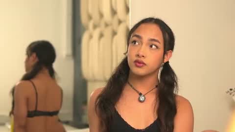 Welcome to Ari room online show from August 9, 1:39 am