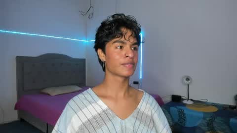 ariel_adan online show from June 4, 12:14 am