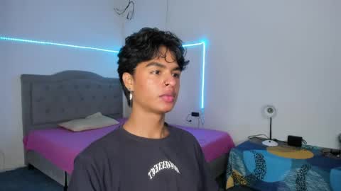 ariel_adan online show from June 4, 10:14 pm