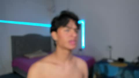 ariel_adan online show from June 5, 8:14 pm
