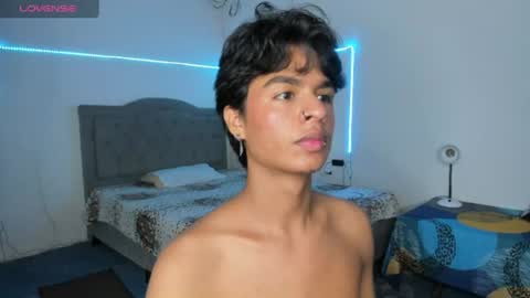 ariel_adan online show from June 13, 7:00 pm