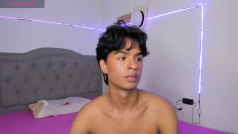 ariel_adan online show from June 15, 10:08 pm