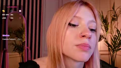 Ariel online show from August 5, 1:20 pm