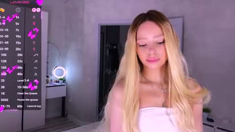 Ase online show from August 1, 7:53 pm