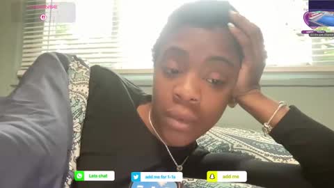 arielbliss69 online show from April 28, 2:31 pm