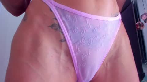 AriellaBlonde online show from July 6, 12:03 am