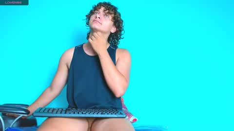 Ariel Aoir online show from July 27, 12:27 am
