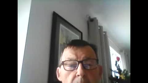 ariens online show from May 16, 12:54 am