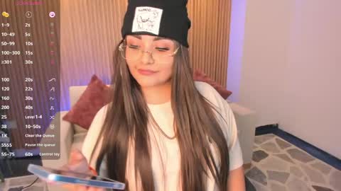 arigy_gomez online show from April 21, 6:44 pm