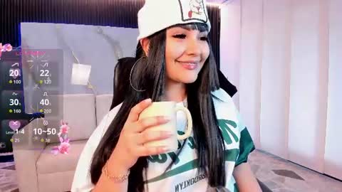 arigy_gomez online show from August 7, 11:21 am