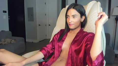 Aria online show from August 11, 11:40 pm