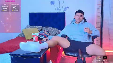 Ariies13 online show from August 15, 2:32 pm