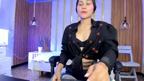 A R I S   online show from August 10, 6:20 pm
