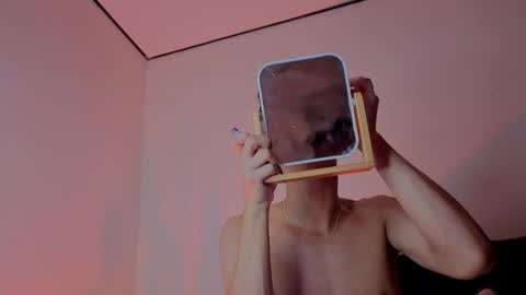 arisunshine77 online show from August 5, 10:02 am