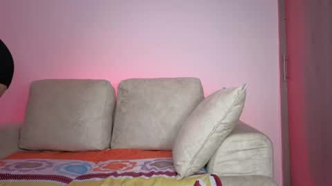 ANDRES Independent model online show from June 18, 7:58 pm