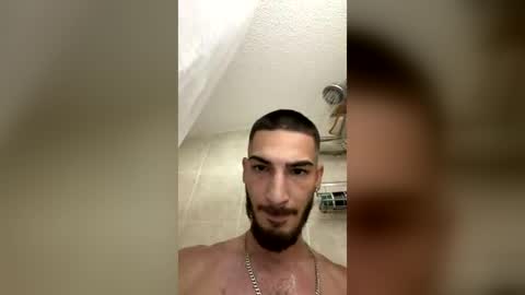 arizvic33 online show from June 21, 10:10 pm