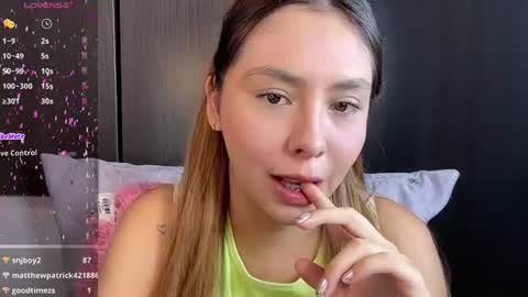 arkana_sweet online show from August 17, 2:49 am