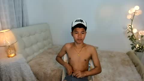 arkin_foster online show from July 28, 3:51 pm
