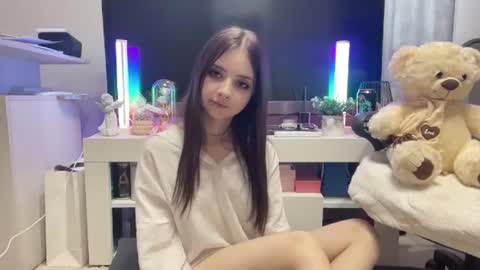 Bella online show from July 31, 8:53 am