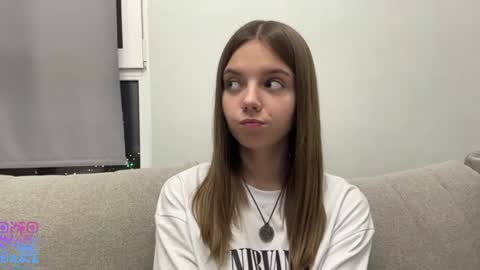 Lisa online show from August 7, 6:41 pm