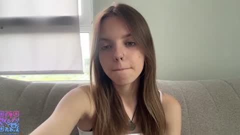 Lisa online show from August 8, 1:11 pm