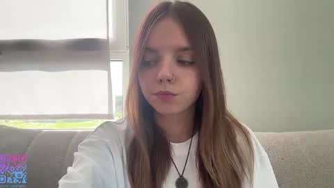 Lisa online show from August 9, 1:01 pm
