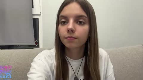 Lisa online show from August 9, 7:48 pm