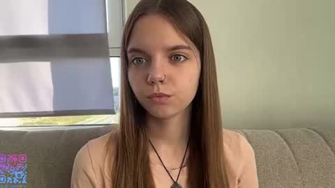 Lisa online show from August 12, 3:25 pm