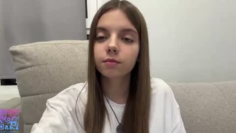 Lisa online show from August 14, 6:44 pm